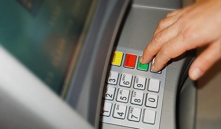 ATM'lerde şifre zorunluluğu geliyor: Yeni dönem yarın başlıyor
