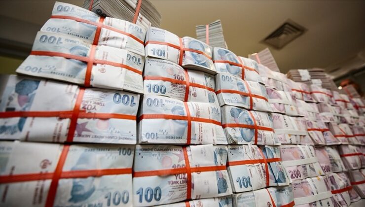 Bankalarda TL hareketi hızlandı: Döviz mevduatı gerilerken TL mevduat arttı