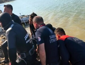 Baraj göletine giren iki genç boğularak hayatını kaybetti