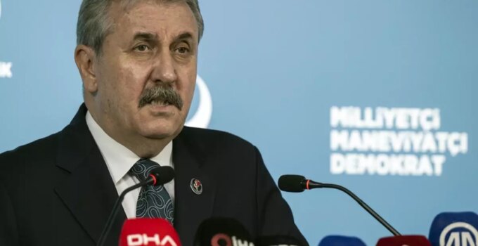 BBP lideri Destici: Ormanlarımızı yakan hainler için idam cezası gündeme gelmeli
