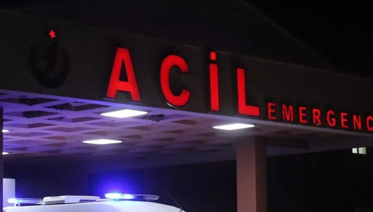 Beyoğlu’nda dolmuş otobüse çarptı! 5 kişi yaralandı