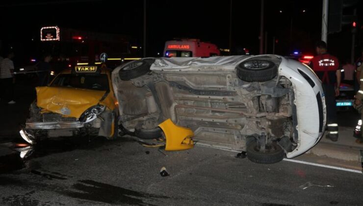 Çanakkale’de trafik kazası: 8 yaralı