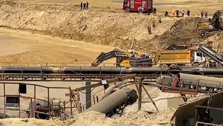 Çatalca’da kum ocağında göçük: 2 işçi balçık içinde kaldı