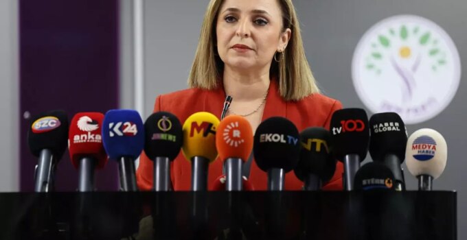 DEM Parti: Komisyonun ismine konsensüsle karar verilmeli