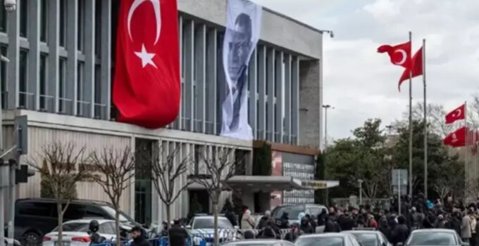 İBB operasyonunda gözaltına alınanların isimleri belli oldu