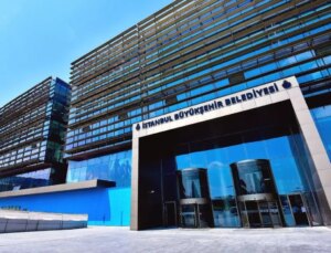 İBB’ye yönelik yolsuzluk soruşturmasında 8 kişi için tutuklama talebi