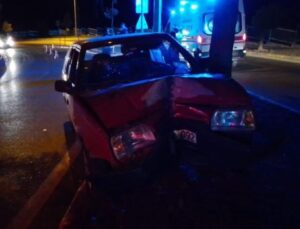 Kocaeli’de otomobil ağaca çarptı: 5 yaralı