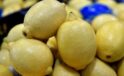 Limonu kiloyla almak hayal oldu! Pazarlarda tane fiyatı şoke etti