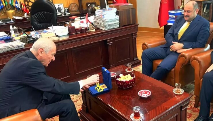 MHP’ye mi geçiyor? Mehmet Kasım Gülpınar’dan Bahçeli’ye sürpriz ziyaret