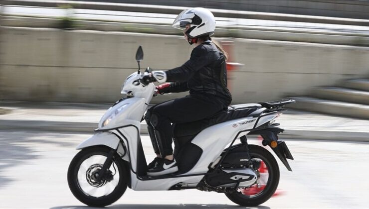 Otomobiller 2. sıraya düştü! İşte motosikletin zirveye oturduğu iller