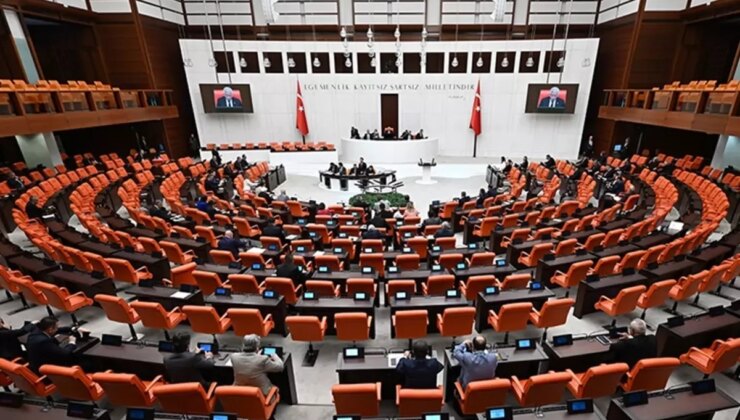 Sağlık alanındaki düzenlemeleri içeren kanun teklifi Meclis’te kabul edildi