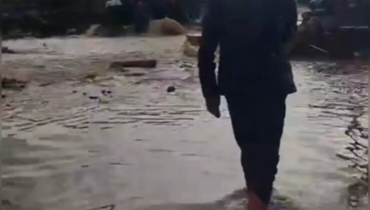 Şiddetli sağanak yağış Kars ve Ardahan’da sele neden oldu