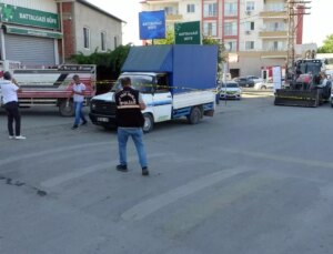 Sokak ortasında birbirlerine kurşun yağdırdılar: 2 yaralı