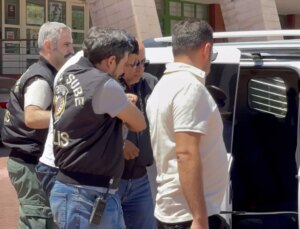 Sokak ortasında karşılaştığı genci silahla öldürdü