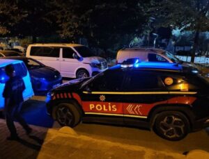 Sultangazi’de bıçaklı saldırı: 1 ölü