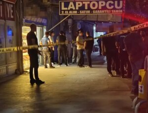 Tartıştığı eşini başından silahla vurarak öldürdü
