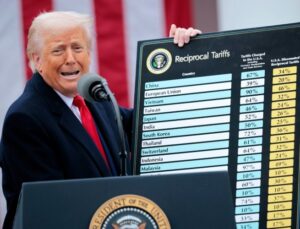 Trump, Güney Kore ile anlaşma yaptı
