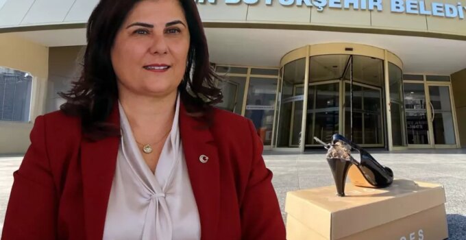AK Parti’ye geçen Çerçioğlu kırık topuklu ayakkabıyla protesto edildi