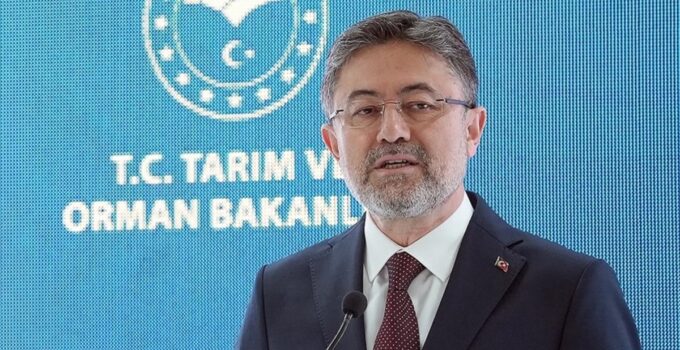 Bakan Yumaklı: Orman yangınlarına ilişkin dezenformasyon devam ediyor