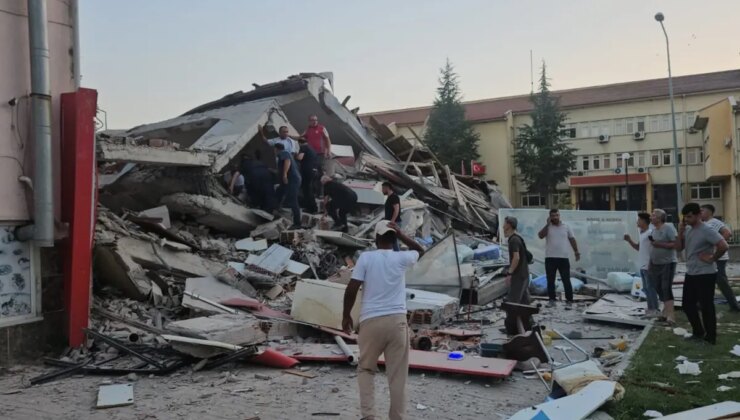 Balıkesir’de korkutan deprem! Açıklamalar peş peşe geldi