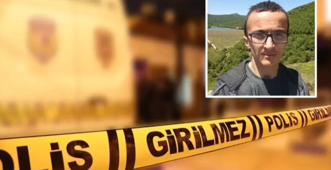 Başı kanepe ile sandığı arasına sıkışmış halde ölü bulundu