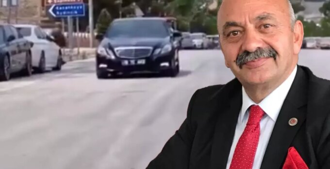 Belediye başkanı tepkiler sonrası makam aracını satışa çıkardı