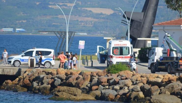 Çanakkale’de iskeleden düşen genç boğulma tehlikesi geçirdi