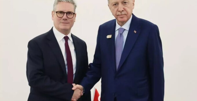 Cumhurbaşkanı Erdoğan, İngiltere Başbakanı Starmer ile görüştü