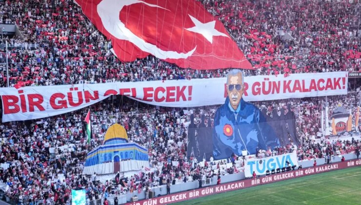 Cumhurbaşkanı Erdoğan’a özel koreografi: Bir yanda Ayasofya, diğer yanda Mescid-i Aksa