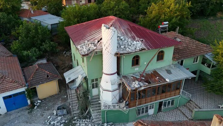 Deprem sonrası Balıkesir’de yaz okulları tatil edildi