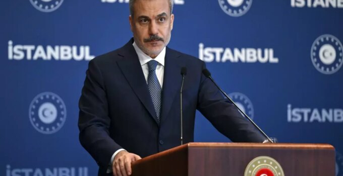 Dışişleri Bakanı Fidan’ın diploması ile ilgili iddialara belgelerle yalanlama geldi