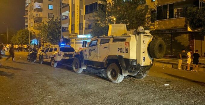 Diyarbakır’da silahlı kavga: 12 yaralı