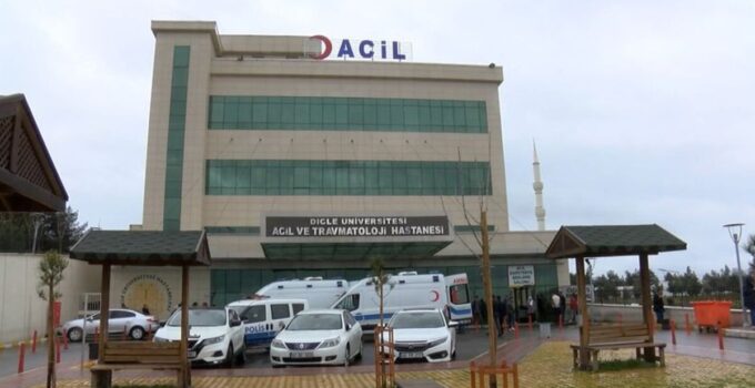 Diyarbakır’da traktör devrildi: 1 ölü, 1 yaralı