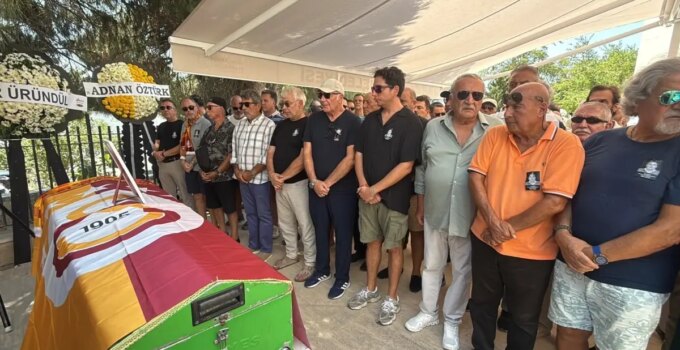 Efsane spor gazetecisi Ümit Aktan, son yolculuğuna uğurlandı