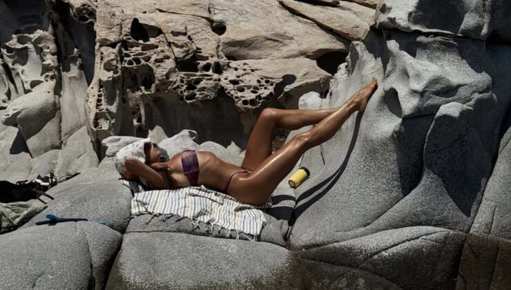 Elvin Levinler, Paros Adası’nda