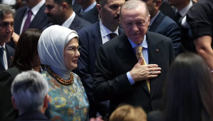 Emine Erdoğan, AK Parti’nin 24. kuruluş yıl dönümünü kutladı: Gönüllerde yeşeren tüm umutlar AK Parti ile gerçekleşecek