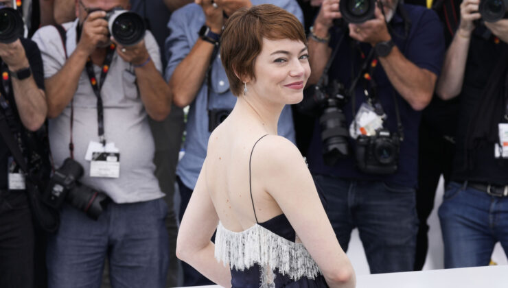 Emma Stone: Film için saçlarımı kazıtırken ağladım