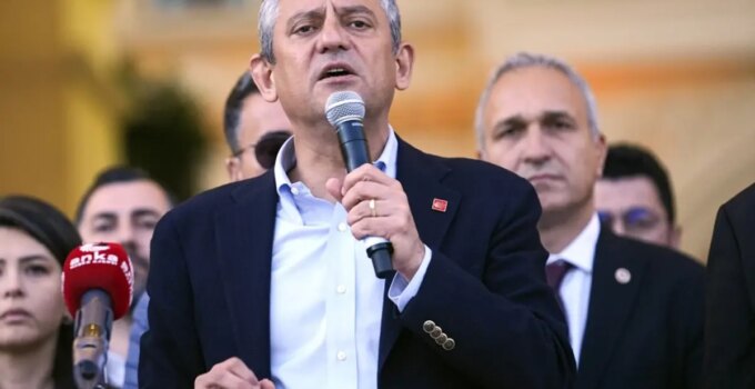 Erdoğan’ı hedef alan sözleri nedeniyle Özgür Özel hakkında soruşturma