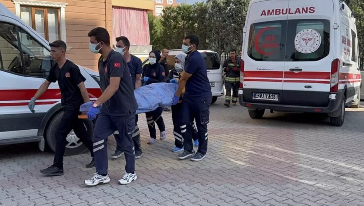 Eşinin cansız bedeniyle 1 hafta boyunca yaşadı