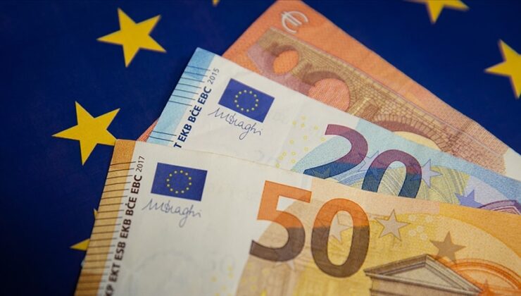 Euro Bölgesi'nde şirket faaliyetleri ağustosta yükseldi