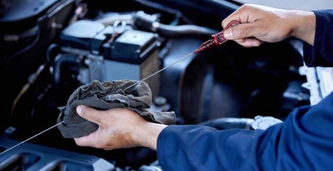 Görünüşleri büyülüyor, masrafları cep yakıyor! Otomotiv uzmanı uyardı: Bu 2 Alman aracından uzak durun