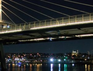 Haliç Metro Köprüsü’nden denize düşen kişi kayboldu