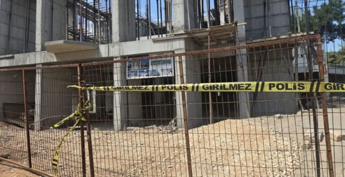 İnşaattan düşen işçi hayatını kaybetti