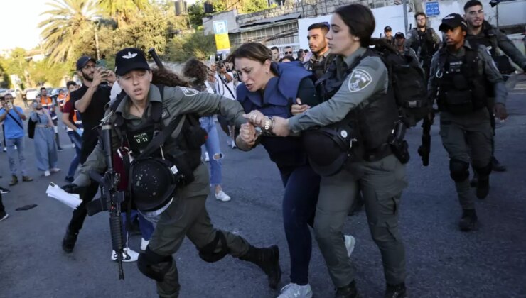 İsrail polisinden gözaltında çıplak arama skandalı