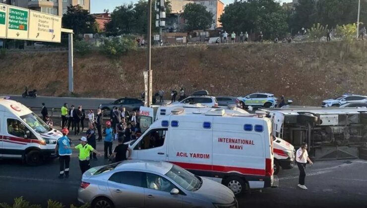 İstanbul servis midibüsü devrildi! Çok sayıda yaralı var