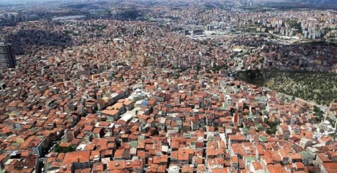 İstanbul’da hayatta kalmak giderek zorlaşıyor: Aylık yaşam maliyeti 96 bini aştı