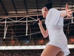 Jessie J, kanseri yendi bir iste hazırladı
