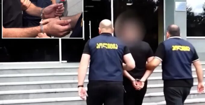 Kırmızı bültenle aranan 12 suçlu Gürcistan’dan Türkiye’ye böyle getirildi