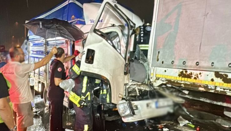 Kocaeli’de 3 araçlık zincirleme kaza: 1 ölü