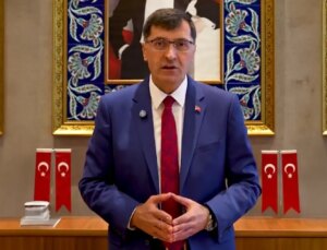 Kütahya Belediye Başkanı, AK Parti’ye geçeceği iddiasını yalanladı